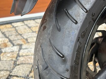 SUZUKI GSX650F - 8