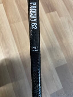 Nabízím k prodeji hokejku Bauer Vapor - 8