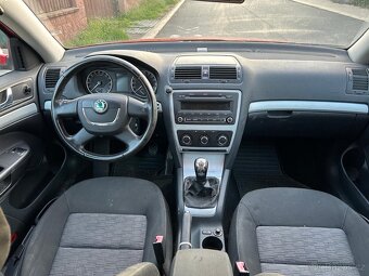 Škoda Octavia Sedan 1.9TDI 77KW 2010 / TAŽNÝ / NOVÁ STK - 8