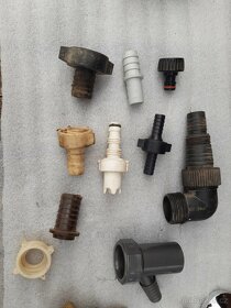 Šroubení vodovodní fitinky - 8