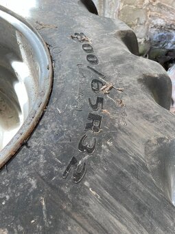 díly na kombajn - 8