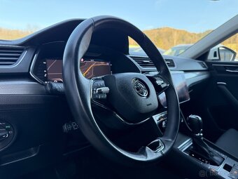 Škoda SUPERB 2.0 TDi EVO DSG MATRIX WEBASTO KAMERA TAŽNÉ 21 - 8