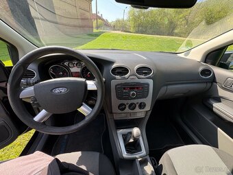 Ford Focus 1.8i 92kw, r.2010, 1.maj.,serviska, STK, klima - 8