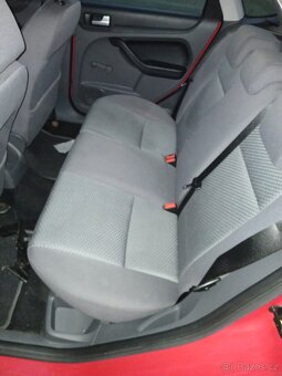 Ford focus 1.6 74kw - 8