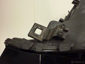 Světlomety Audi A4 B8 - 8