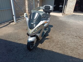 Malaguti Madison 150 CZ doklady - 8