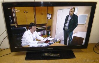 Full HD LCD televize 93cm SAMSUNG 37 paců,  nemá DVBT2 - 8
