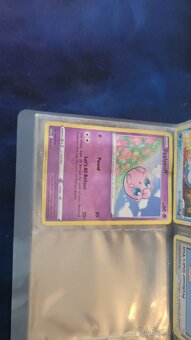 Hokejové kartičky + 3 × pokémon - 8