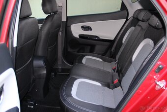 Kia Ceed 1.6i GDI 135PS Top - 8