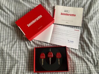 Lambretta V200 Special - design by Vespa - 8