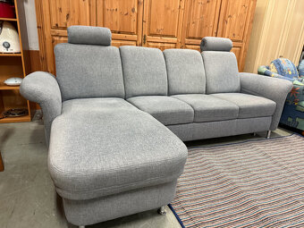 Rohová rozkládací šedá sedačka 260 x 160cm - 8