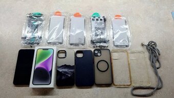 iPhone 14 plus 128 GB - 8