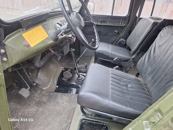 UAZ 469 BI - 8