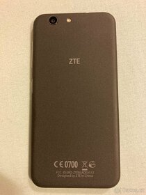 Telefon ZTE Blade A512 LTE NFC VoLTE 16GB / 2GB - 8