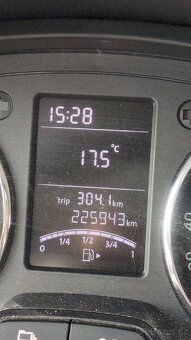 Škoda RAPID 1.6 TDI 66KW r.v. 2014 - 8