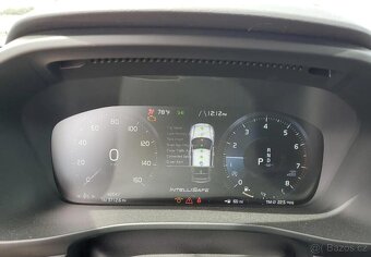 Volvo XC 40 T5 AWD Momentum - 8