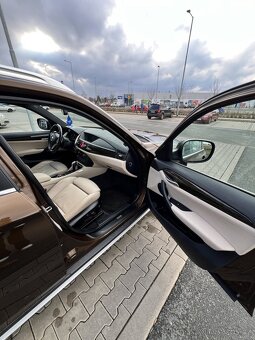 BMW X1 xDrive, 23d, VP51 5B, rv 2010 - 8