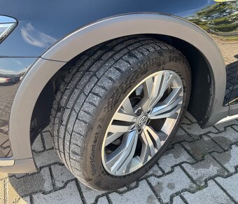 Volkswagen Passat Alltrack (B8) - 8