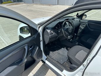 Dacia Duster 1.6 SCe 84kw 4x4, ČR, 1.maj., serviska, DPH - 8