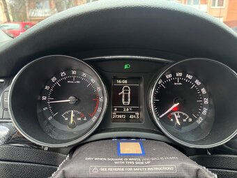 Škoda Superb combi 2.0 tdi 125kw 4x4 - 8