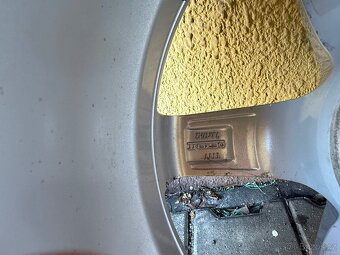 Disky + pneu Bridgestone Dueler H/P Sport 215/60 R17 96H - 8