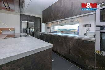 Prodej rodinného domu, 360 m², Mistřice - 8