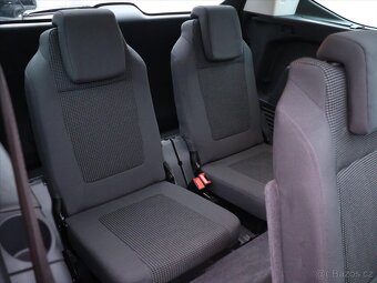 Peugeot 5008 1,6 BlueHDi 88kW Allure CZ (2016) - 8