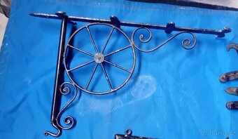 Kované kovové výrobky dekorace - 8