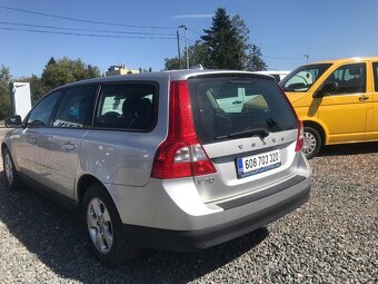Volvo V70, 2.0 D 100 KW,NAVI,STAV,CENA. - 8