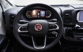 Adria Twin Plus 640 SGX - 8