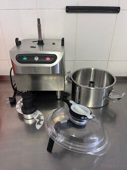 Vybavení kuchyně - 8