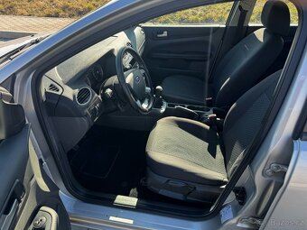Ford Focus 1.6i 74Kw Style - Klima - Alu - 8