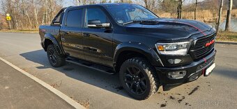 DODGE RAM 1500 5.7 HEMI 4X4 401PS LARAMIE - 8