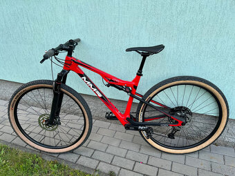 Prodám MMR Kenta, vel.M, karbon,vidlice Rock Shox Sid, tlumi - 8