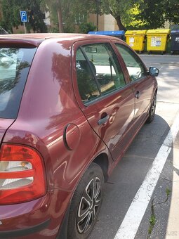 Fabie 1.4 mpi 50kw. Ročník 2000 - 8