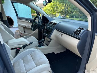 Volkswagen Touran 2014/ 103 kw/ DSG - 8