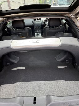 Nissan 350z, Manual Pravostranné řízení - 8