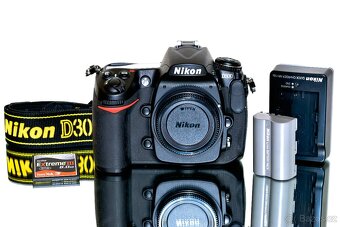 Nikon D300 pouze 1341 expozic NEPOUŽÍVANÝ - 8