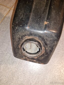 Nádrž babetta 210 - 8