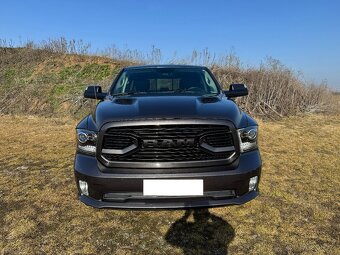 Dodge Ram, 1500 Night Edition bez nehody - 8