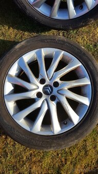Alu kola Citroën s letními pneu R17 - 8