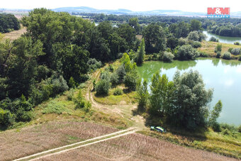 Prodej pozemku u vodní plochy Sandberk, 4657 m², Kolín - 8