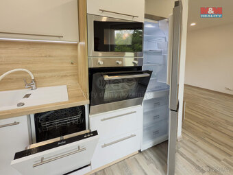 Prodej bytu 2+1, 51 m², Havířov, ul. Národní třída - 8
