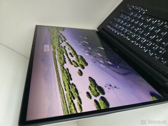 Dell XPS 15 7590 i9 / 32GB /1TB GTX 1650 4GB 15,6"4K UHD do - 8