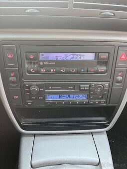 Volkswagen Passat 1.9TDi,96Kw,Xenon,Klima - 8