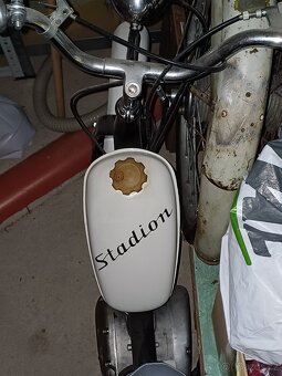 Stadion S1,S11,S22,pozůstalost,moped - 8