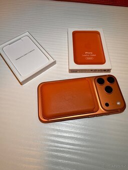 iPhone Leather Wallet ORANGE Find My 17Pro /Pro Max - 8