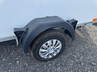 Obytný přívěs (2-3 osoby) do 750kg - 8