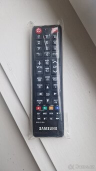 Samsung DM75E – 75" profesionální displej pro 24/7 provoz - 8