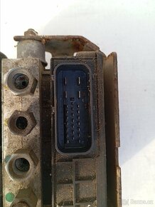 Renault Megane, I - ABS (ABS Pumpa)
- - 8